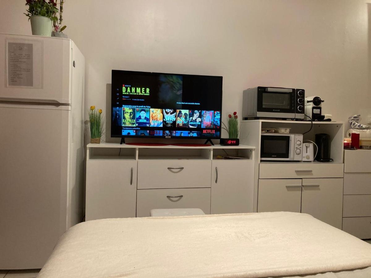 Studio Calme Et Eclaire Proche De Nation C Lägenhet Paris Exteriör bild